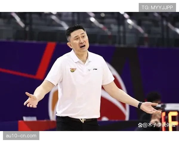 杜锋稳定用人哲学彰显价值 广东战术体系强调空间传导理念 杜锋稳定用人哲学彰显价值 广东战术体系强调空间传导理念